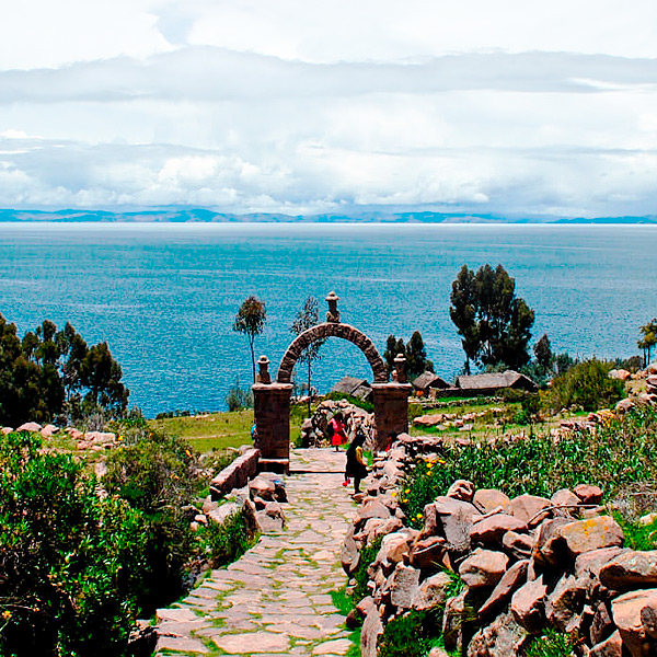 Uros e Taquile